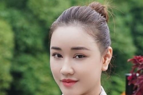 Nữ diễn viên phim 'Vợ ba' một mình sang Mỹ sinh con giờ ra sao?
