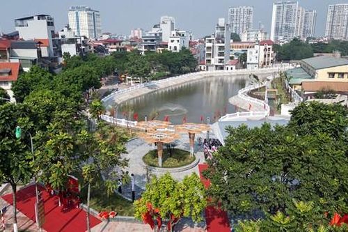 Khám phá công viên rộng gần 14.000m2 vừa khánh thành ở Long Biên