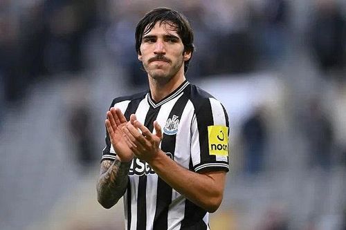 Sandro Tonali bị cấm thi đấu 10 tháng