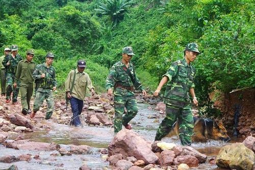 Cầu nối giữ vững vùng biên hòa bình, hữu nghị và phát triển