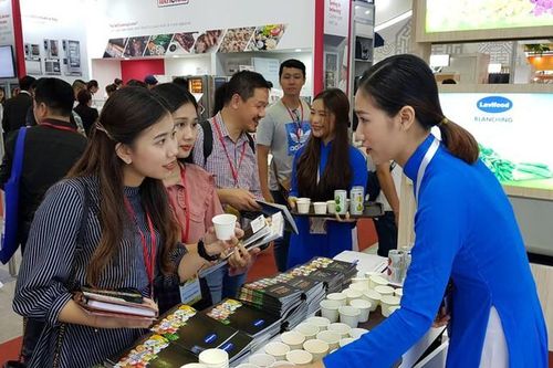Hơn 100 thương hiệu thực phẩm, đồ uống quốc tế quy tụ tại Việt Nam