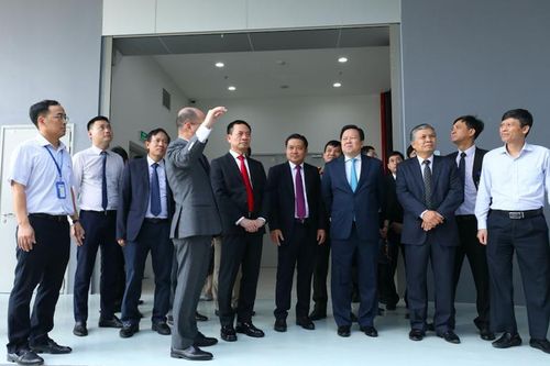 Trung tâm dữ liệu lớn nhất Việt Nam chính thức đi vào hoạt động