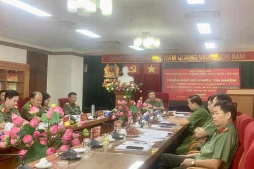 Công nhận 38 nhà giáo CAND đạt danh hiệu giảng viên, giáo viên dạy giỏi cấp Bộ
