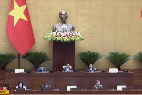 Quốc hội thảo luận Luật căn cước