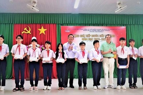 PV Drilling (PVN) tiếp bước em đến trường tại Sơn La, Hà Giang và Cần Thơ