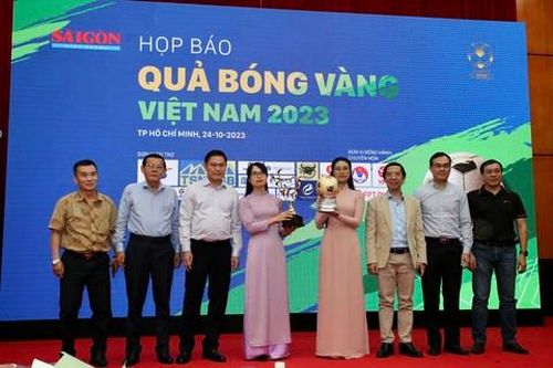 Khởi động chương trình bình chọn Quả bóng vàng Việt Nam 2023