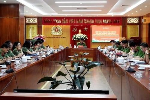 Chủ động, sáng tạo trong xây dựng lực lượng CAND cách mạng, chính quy, tinh nhuệ, hiện đại