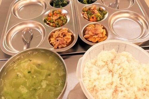 Chất lượng suất ăn bán trú của Trường THCS Yên Nghĩa sau mở lại thế nào?