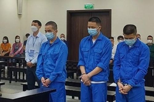 Nhóm đối tượng chiếm đoạt tiền tỷ bằng sàn giao dịch quốc tế giả lĩnh án
