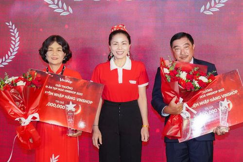 VinShop vinh danh tiểu thương, tiếp tục sứ mệnh hiện đại hóa bán lẻ truyền thống