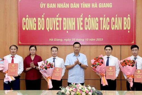 Điều động, bổ nhiệm 4 Phó Giám đốc Sở, Phó Trưởng ban