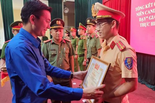 Lan tỏa hình ảnh đẹp về người chiến sĩ Công an thân thiện, bản lĩnh, nhân văn