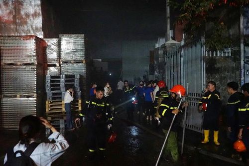 Bà hỏa 'khát' nước yến !