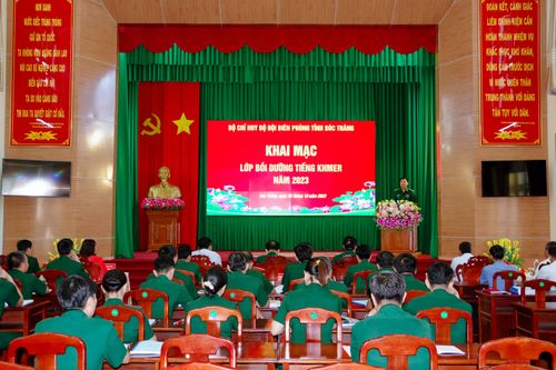 Khai mạc lớp bồi dưỡng tiếng Khmer cho cán bộ Biên phòng