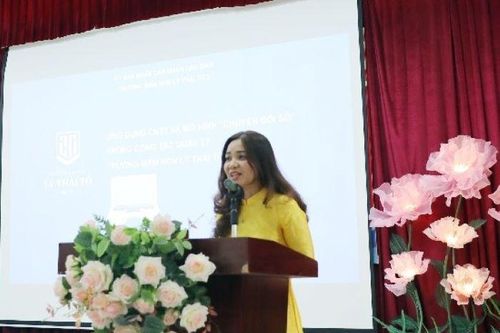 Chuyển đổi số giúp thay đổi quản lý trường mầm non