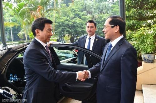 Bộ trưởng Ngoại giao Bùi Thanh Sơn đón, hội đàm với Phó Thủ tướng, Bộ trưởng Ngoại giao Thái Lan Parnpree Bahiddha-Nukara