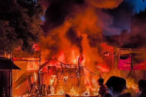 Cận cảnh hiện trường vụ cháy khiến 4 người trong một gia đình thương vong ở Hà Nội