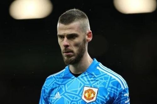 Man Utd xem xét tái hợp với thủ thành David De Gea