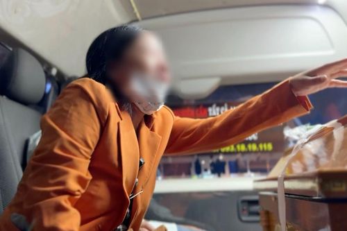 Bệnh viện lên tiếng vụ mẹ nghèo lo lắng tìm cách đưa thi thể con về quê