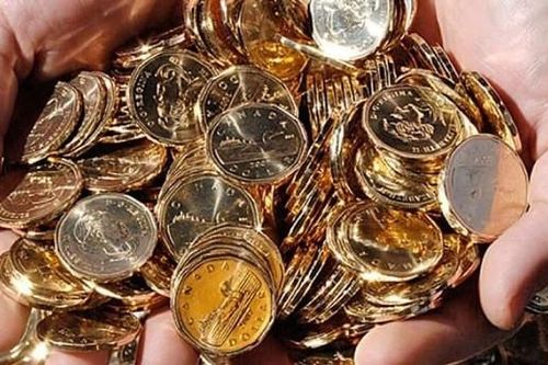 Công ty bị lên án vì điều xe tải chở 3 tấn tiền xu đi trả nợ