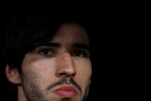 Sandro Tonali bị treo giò 10 tháng vì cá cược bất hợp pháp