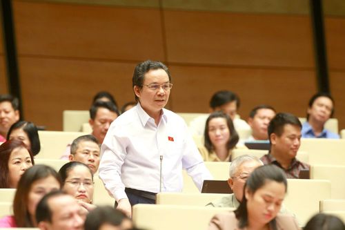 QH: Lo ngại việc 'vừa đá bóng, vừa thổi còi' trong đầu tư nhà ở xã hội