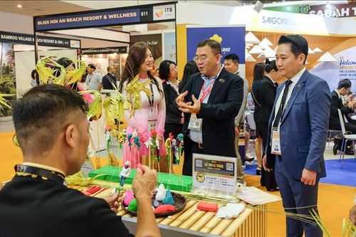 Việt Nam tham dự Hội chợ Du lịch Quốc tế châu Á tại Singapore