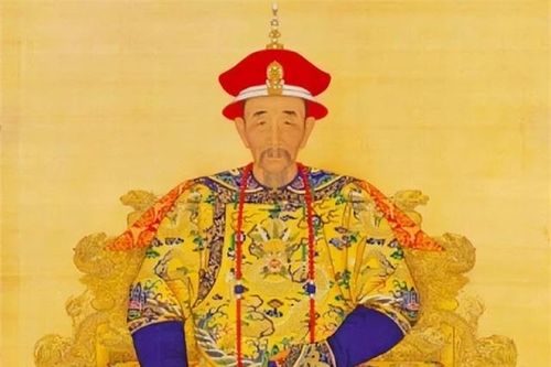 Quyết định sai lầm của Hoàng đế Khang Hy khiến nhà Thanh suy tàn