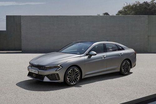 Đối thủ của Toyota Camry trình làng bản nâng cấp, giá quy đổi từ 507 triệu đồng