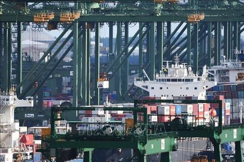 Lĩnh vực sản xuất của Singapore tăng trưởng trở lại sau 6 tháng