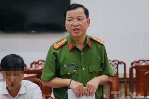 Vụ con trai 14 tuổi đầu độc bố và bà tử vong: Xử lý ra sao để đủ sức răn đe tội phạm vị thành niên?