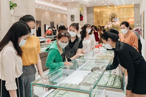 Trang sức cao cấp Lộc Phúc cam kết chất lượng vì người tiêu dùng