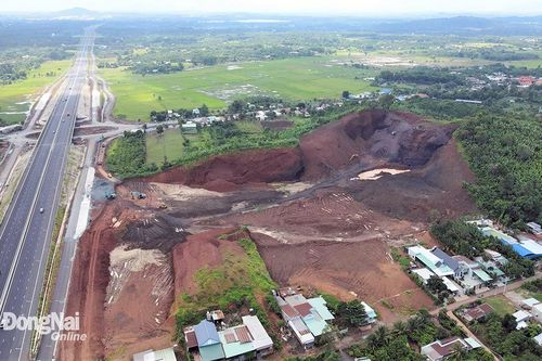 Nan giải đất đắp cho các dự án giao thông trọng điểm