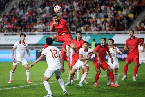 Đội tuyển Việt Nam bị trừ điểm vẫn thăng 1 hạng ở bảng xếp hạng FIFA tháng 10