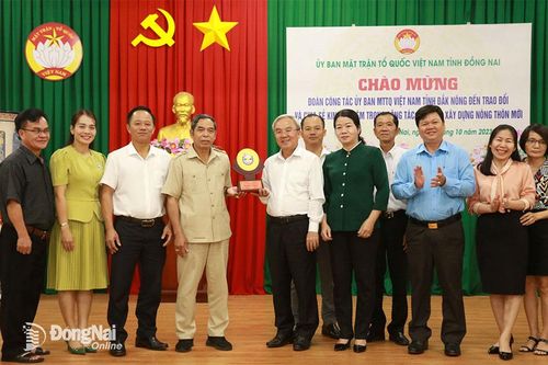 Ủy ban MTTQ Việt Nam tỉnh Đắk Nông trao đổi kinh nghiệm xây dựng nông thôn mới tại Đồng Nai