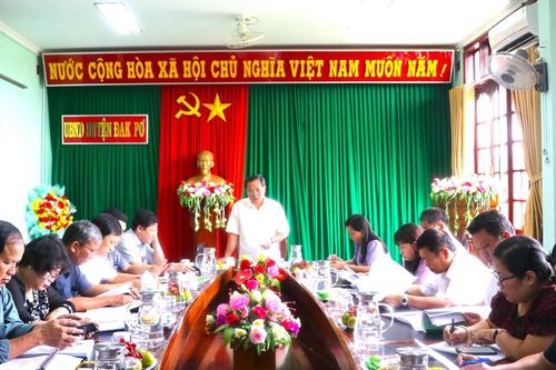 Ban Kinh tế-Ngân sách HĐND tỉnh giám sát phân cấp nguồn thu chi ngân sách tại Đak Pơ