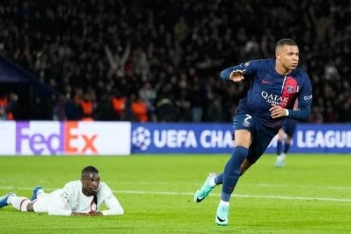 Kết quả UEFA Champions League ngày 26/10: Man City, PSG, Barcelona cùng giành 3 điểm