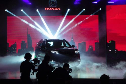 Honda CR-V mới ra mắt Việt Nam, thêm nhiều công nghệ nhưng giá khó cạnh tranh