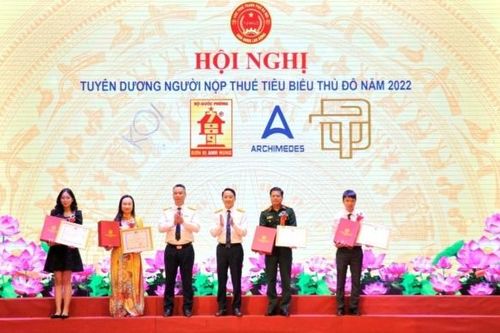Hà Nội tuyên dương 260 người nộp thuế tiêu biểu năm 2022