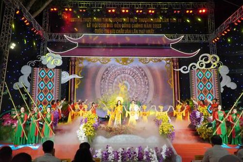 Yên Bái: Lễ hội đền Đông Cuông để lại nhiều ấn tượng cho du khách