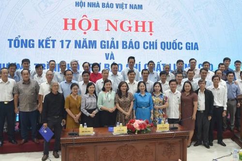 Báo chí góp phần vào sự ổn định và phát triển xã hội