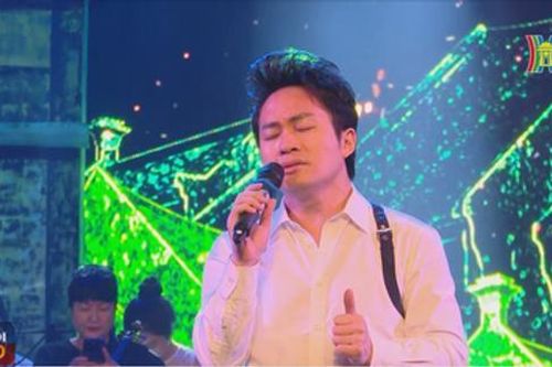 Xúc động 'Bản giao hưởng hòa bình'