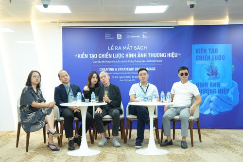 Cuốn sách chia sẻ kinh nghiệm xây dựng thương hiệu cho doanh nghiệp Việt