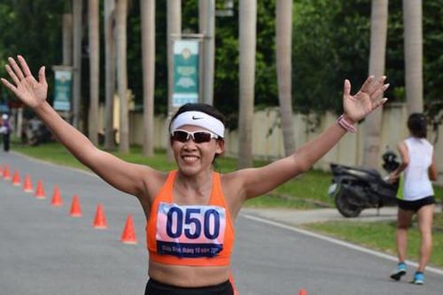 Thanh Phúc lần thứ 17 vô địch nội dung đi bộ 20km