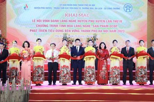 Khai mạc lễ hội vinh danh làng nghề huyện Phú Xuyên