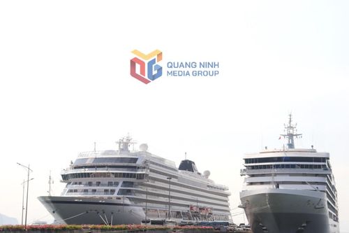 Quảng Ninh: 2 tàu biển quốc tế đưa gần 1200 khách đến Hạ Long
