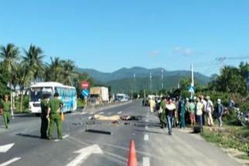Tai nạn giao thông mới nhất 27/10/2023:Tai nạn trên Quốc lộ 1A, 3 người tử vong