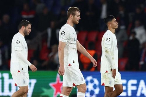 Góc Anh Ngọc: Milan, bên bờ thảm họa