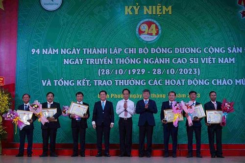 Trao giải thưởng 'Phú Riềng Đỏ', 'Cao-su Việt Nam' năm 2023