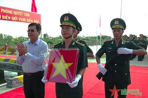 Bộ đội Biên phòng tỉnh Cà Mau tổ chức Lễ thượng cờ tàu tuần tra cao tốc